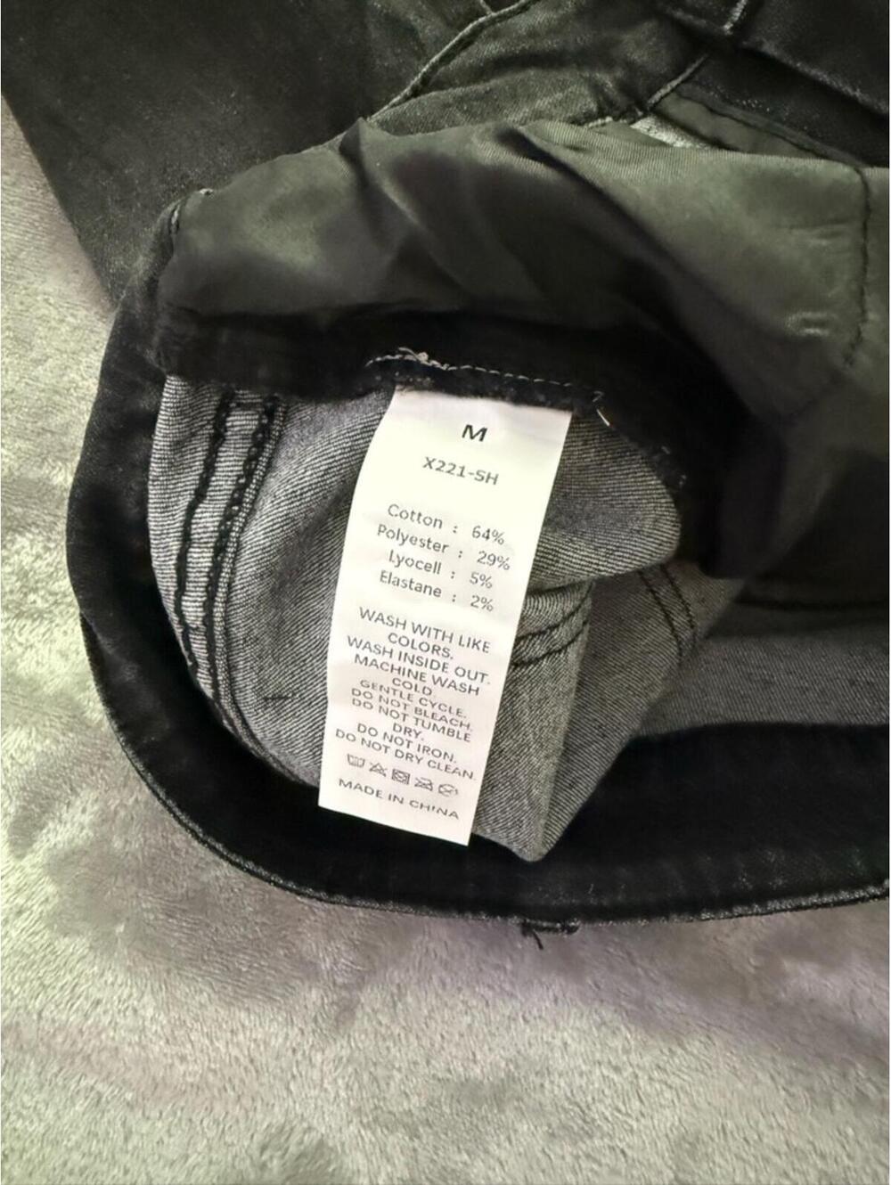 SHEIN Black Distressed Ankle Cropped Jeans - Picture 5 of 5